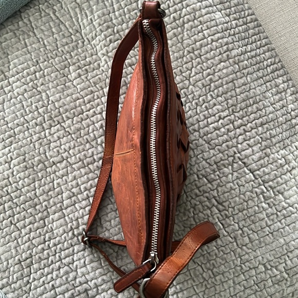 Crossbody Purse - Picture 7 of 8